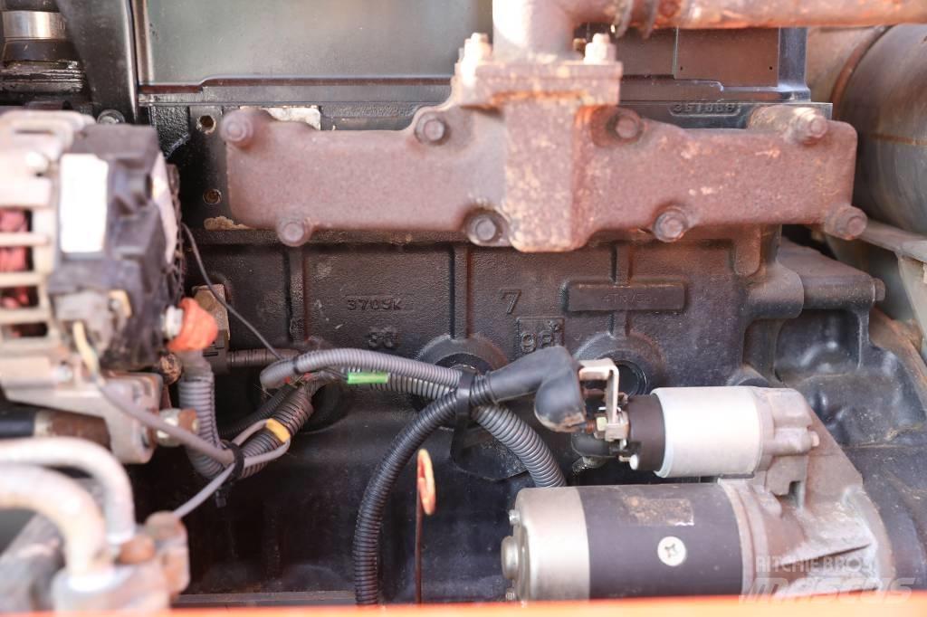 Hitachi ZX 60 Гусеничні екскаватори