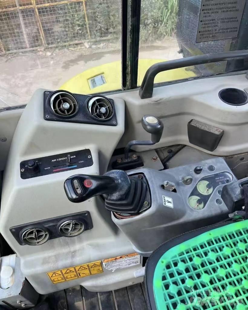 Komatsu PC 58 Міні-екскаватори < 7т
