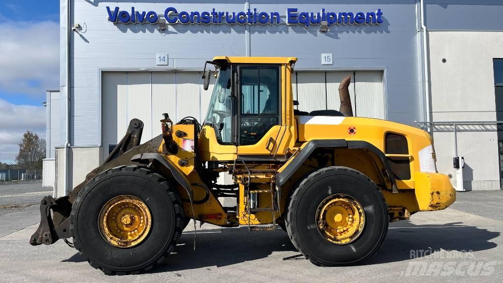 Volvo L 120 G Фронтальні навантажувачі