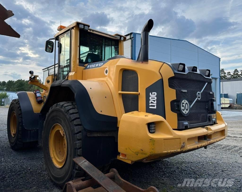 Volvo L 120 G Фронтальні навантажувачі
