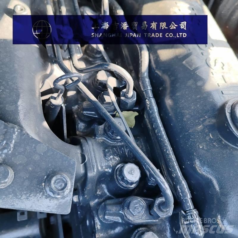 Kobelco 210 Гусеничні екскаватори