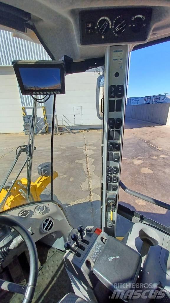 Volvo L 90 H Фронтальні навантажувачі