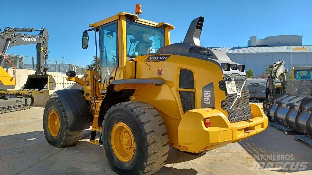 Volvo L 90 H Фронтальні навантажувачі