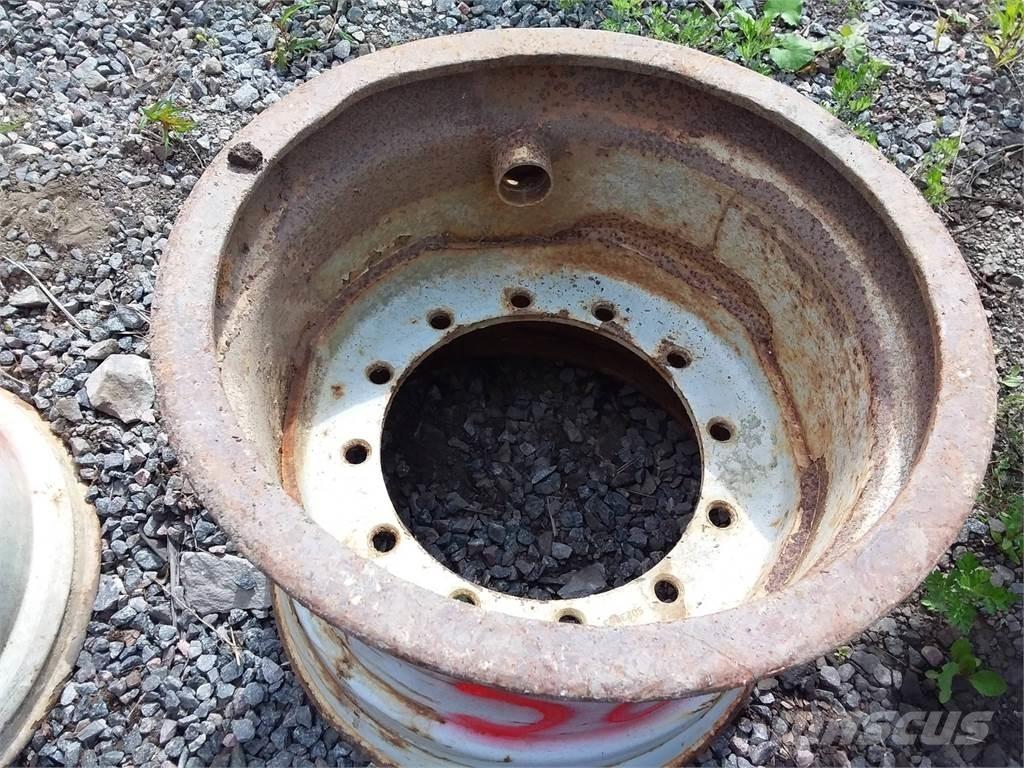 Valmet 860 20x26,5 Шини