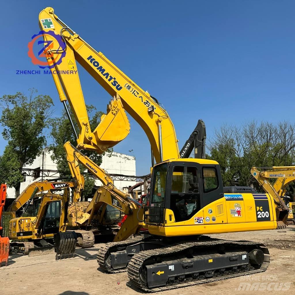 Komatsu PC 200 Гусеничні екскаватори