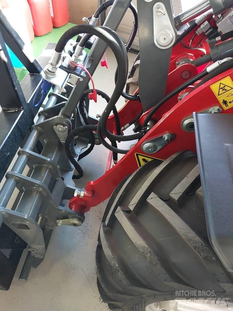 Weidemann 1160 Багатофункціональне обладнання для вантажних і землекопальних робіт
