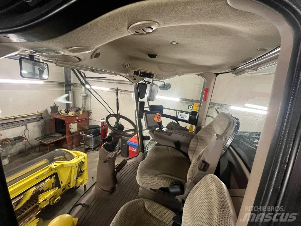 John Deere 8300i Кормозбиральні комбайни
