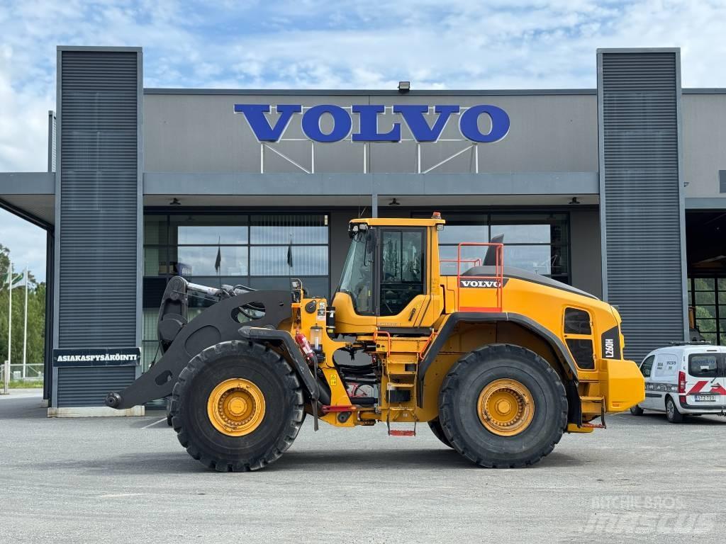Volvo L 260 H Фронтальні навантажувачі