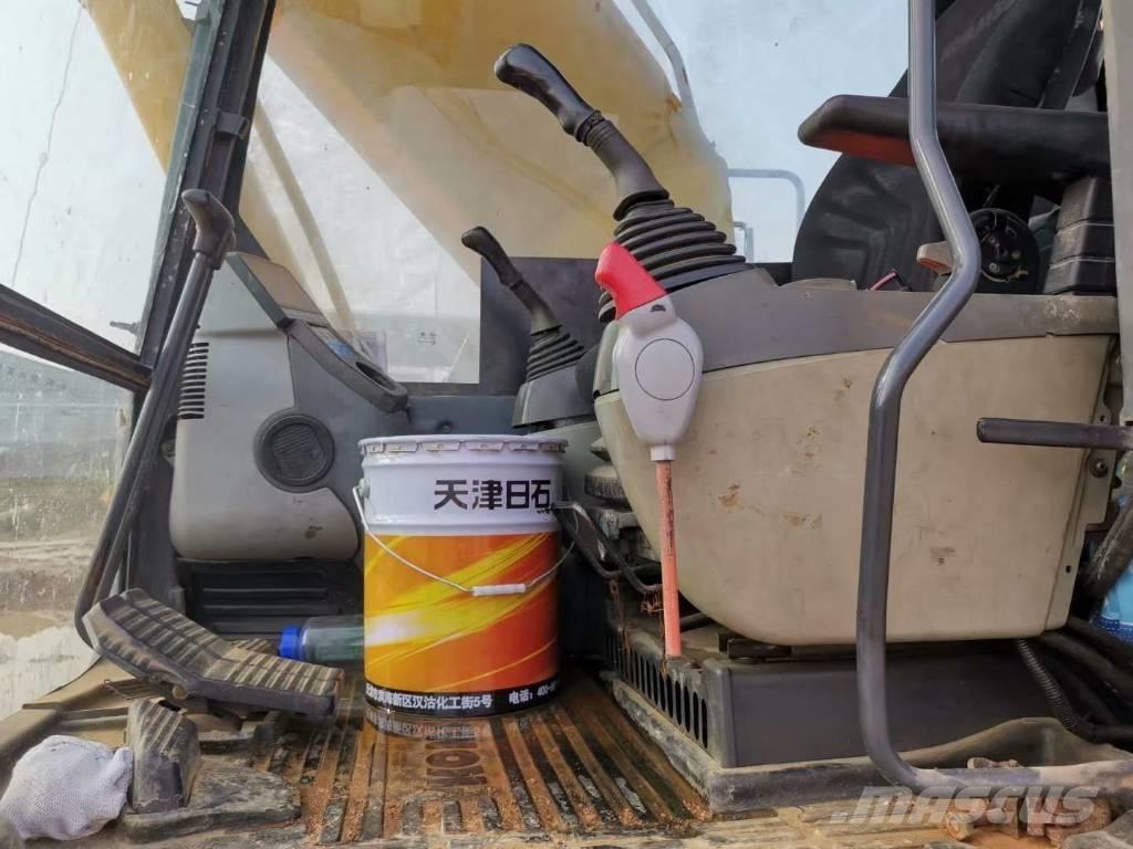 Komatsu pc220-8 Гусеничні екскаватори