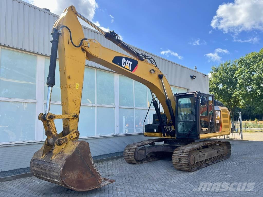 CAT 324 E LN   2013 Гусеничні екскаватори