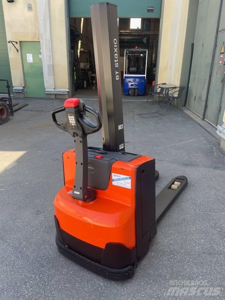BT SWE080L Ручний візок