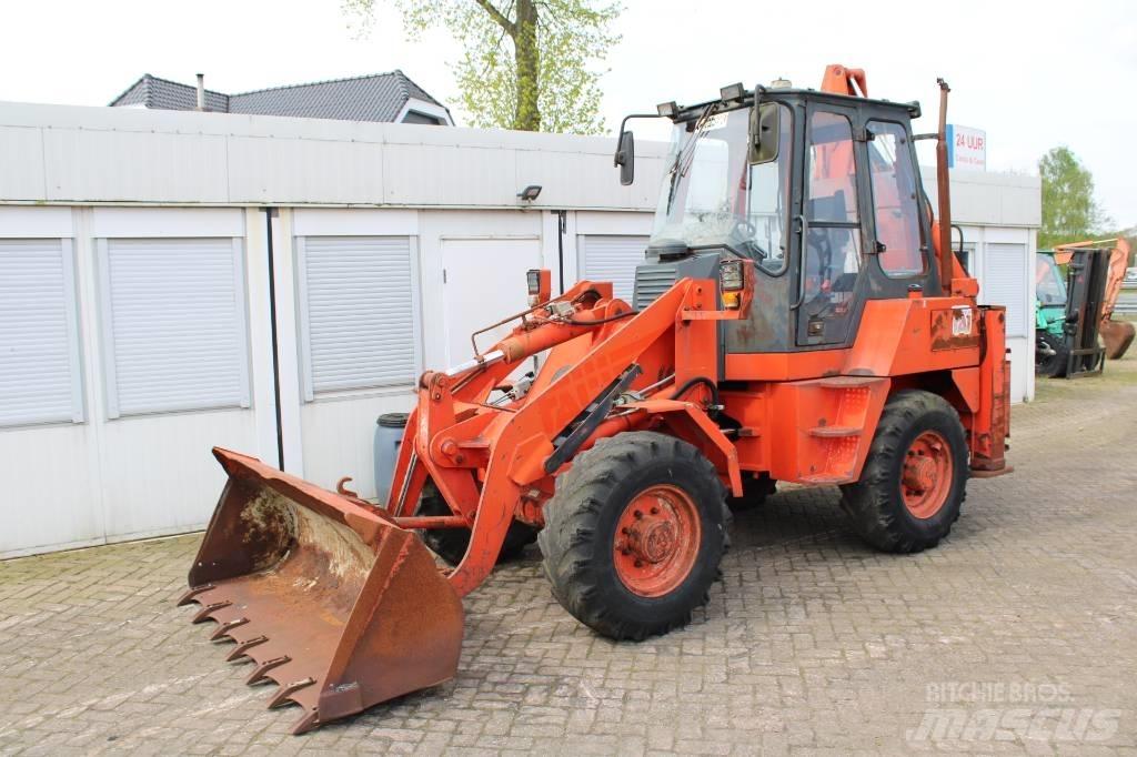 Fai 590 B Екскаватори-навантажувачі