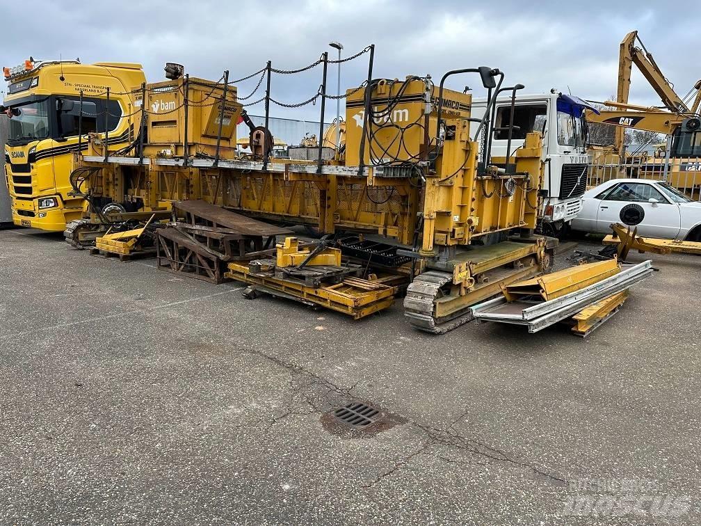 Gomaco TC 600 Бетоноукладачі