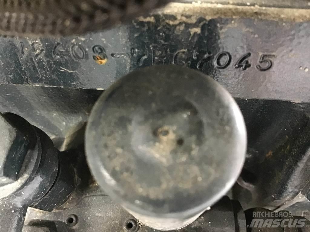 Kubota V2403 NEW Двигуни