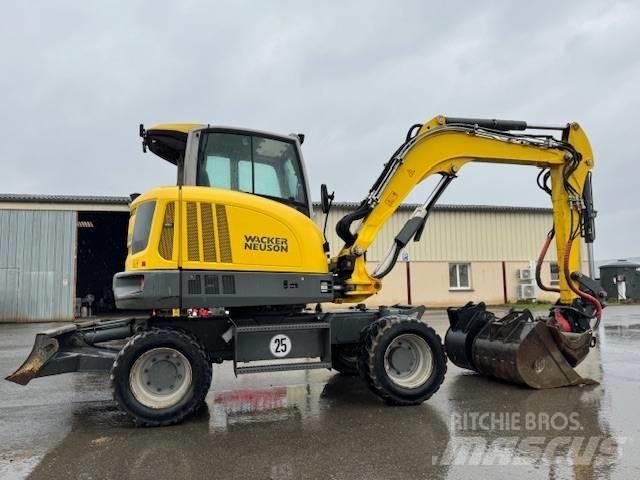 Wacker Neuson EW 65 Колісні екскаватори