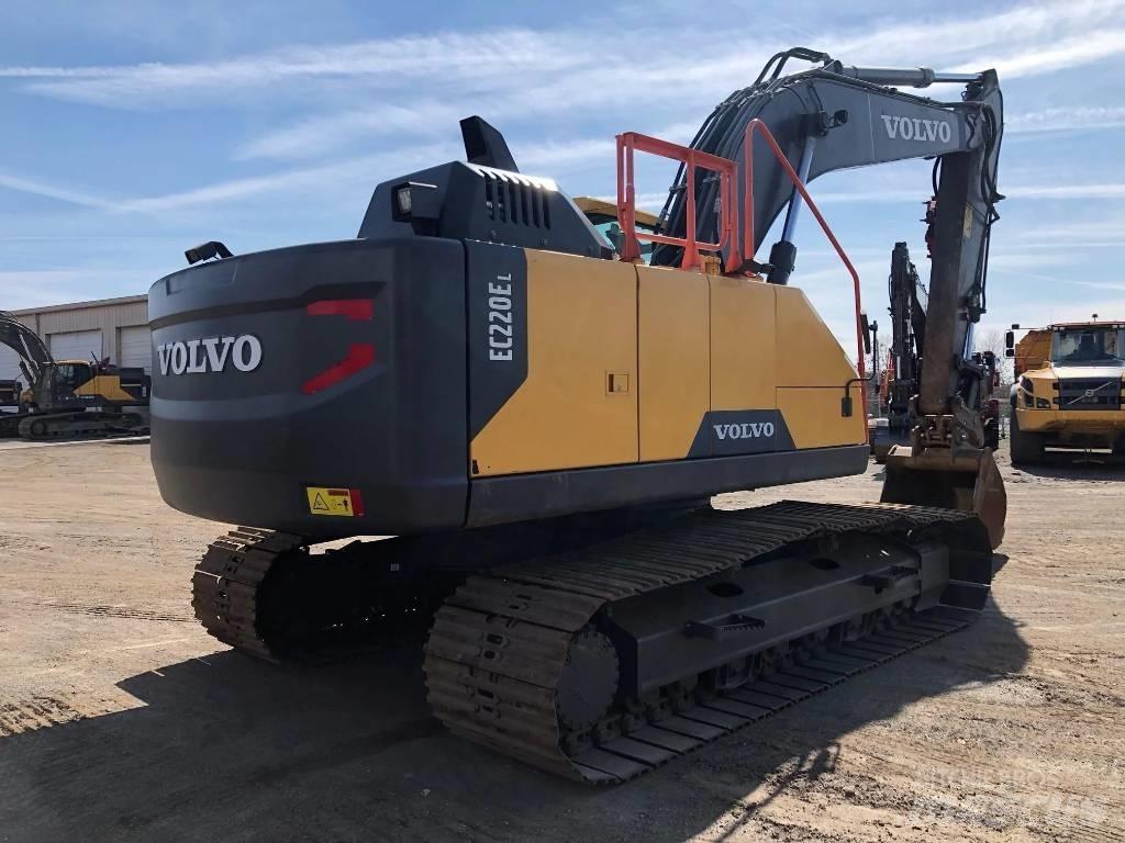 Volvo EC220EL Гусеничні екскаватори