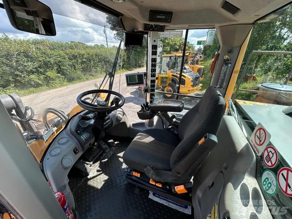Volvo L 150 H Фронтальні навантажувачі