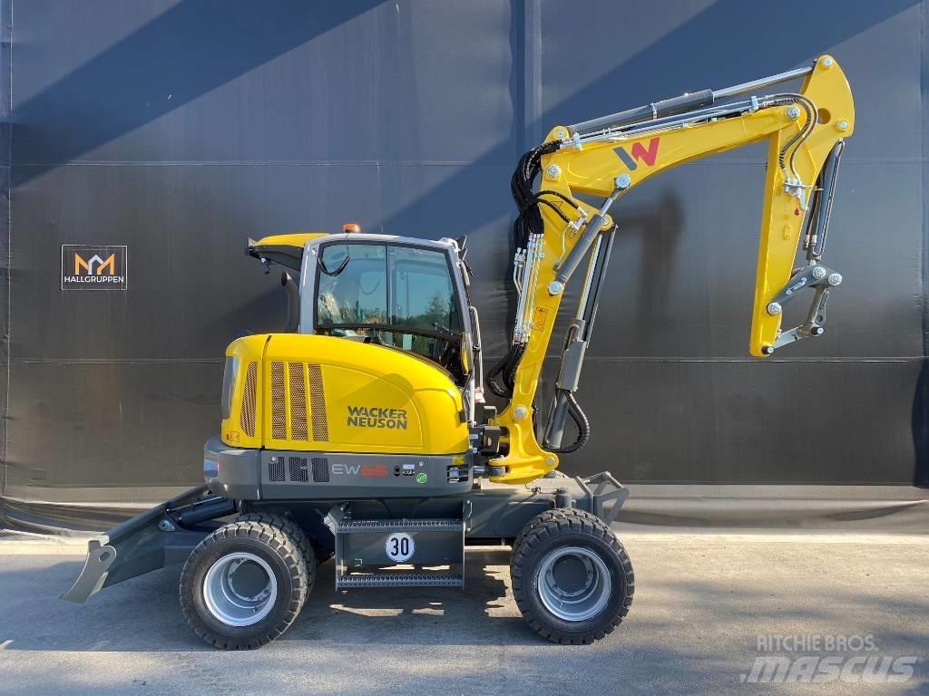 Wacker Neuson EW65 Колісні екскаватори