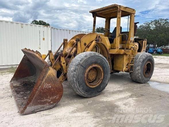 CAT 950 Фронтальні навантажувачі