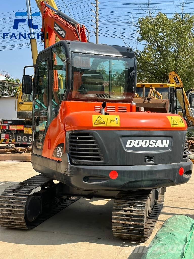 Doosan DX 60-9 C Гусеничні екскаватори