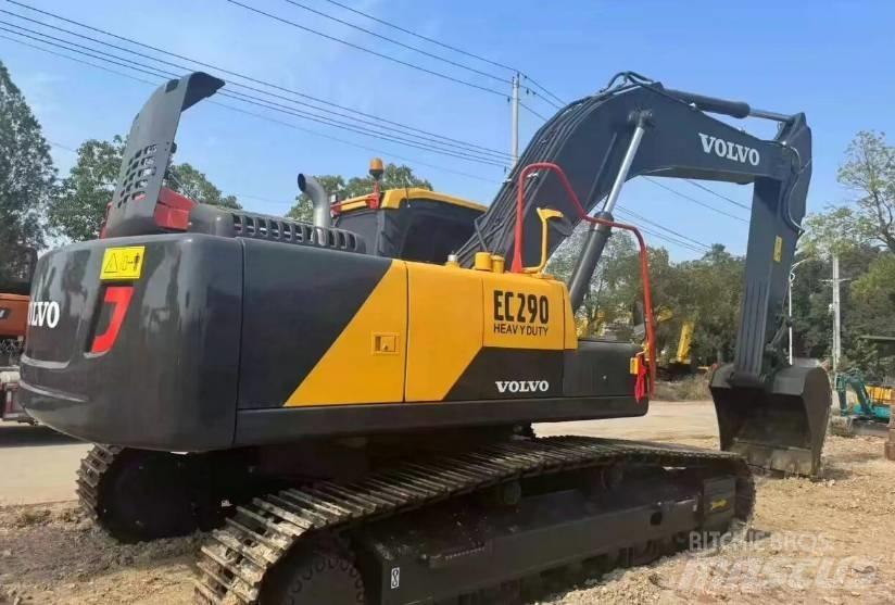 Volvo EC290 Гусеничні екскаватори