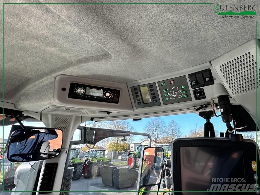 CLAAS Axion 870 Трактори