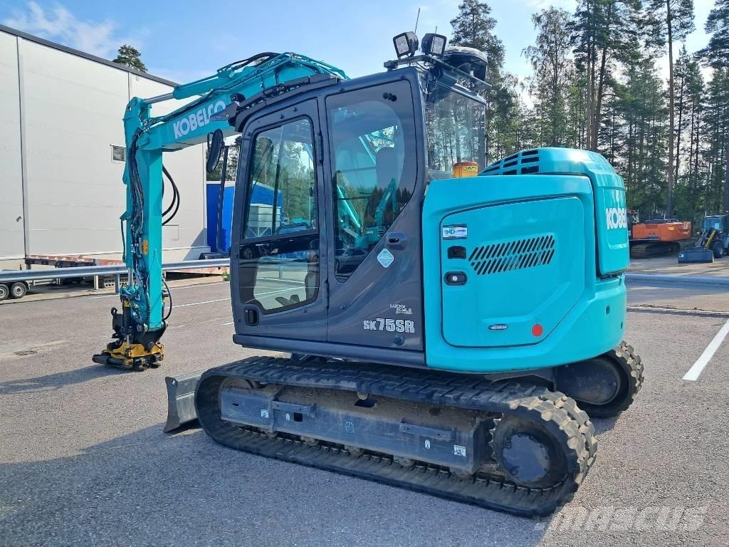 Kobelco SK75SR-7 Середні екскаватори 7т. - 12т.