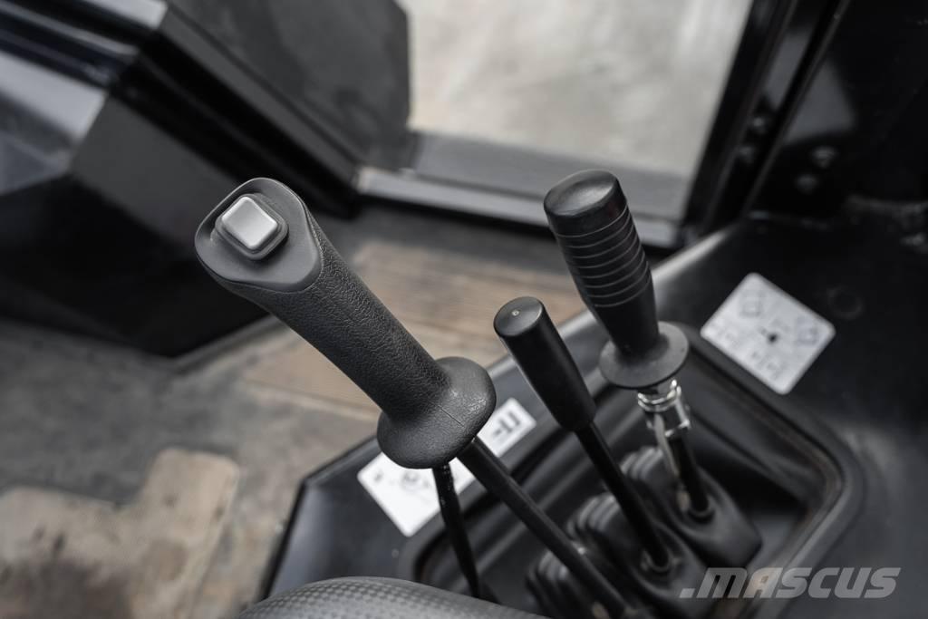 Manitou M 30-4 Дизельні навантажувачі