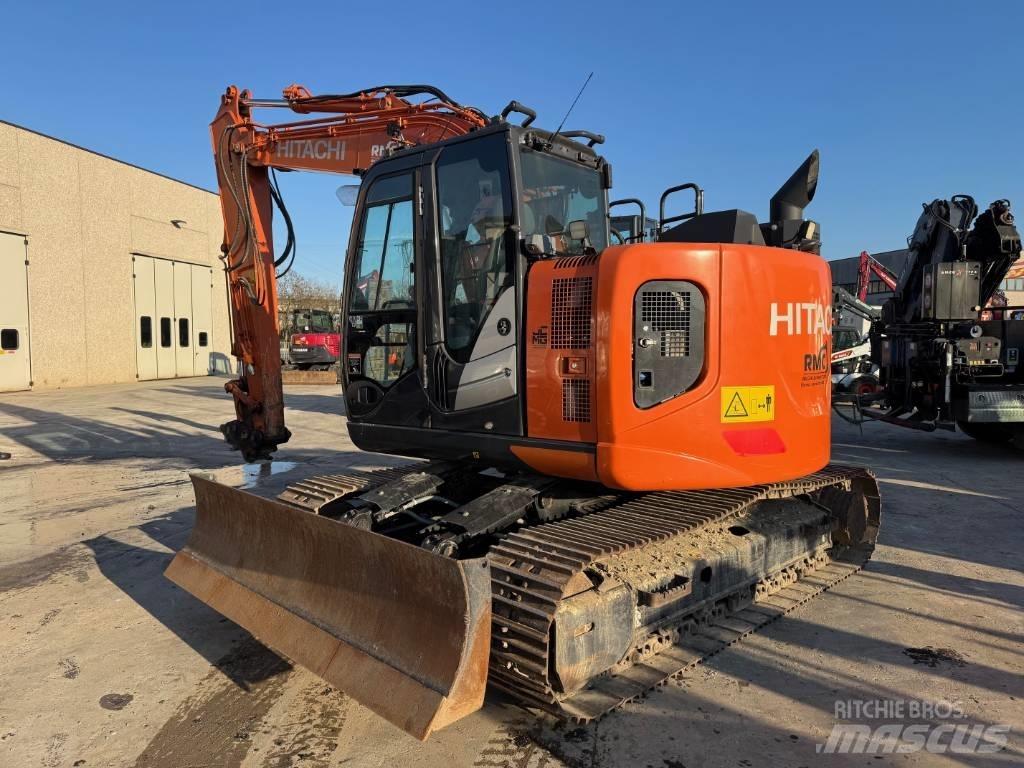 Hitachi ZX 135 US-6 Гусеничні екскаватори