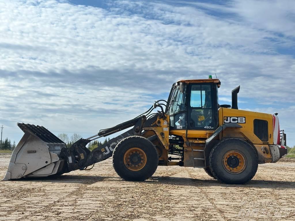 JCB 437 HT Фронтальні навантажувачі