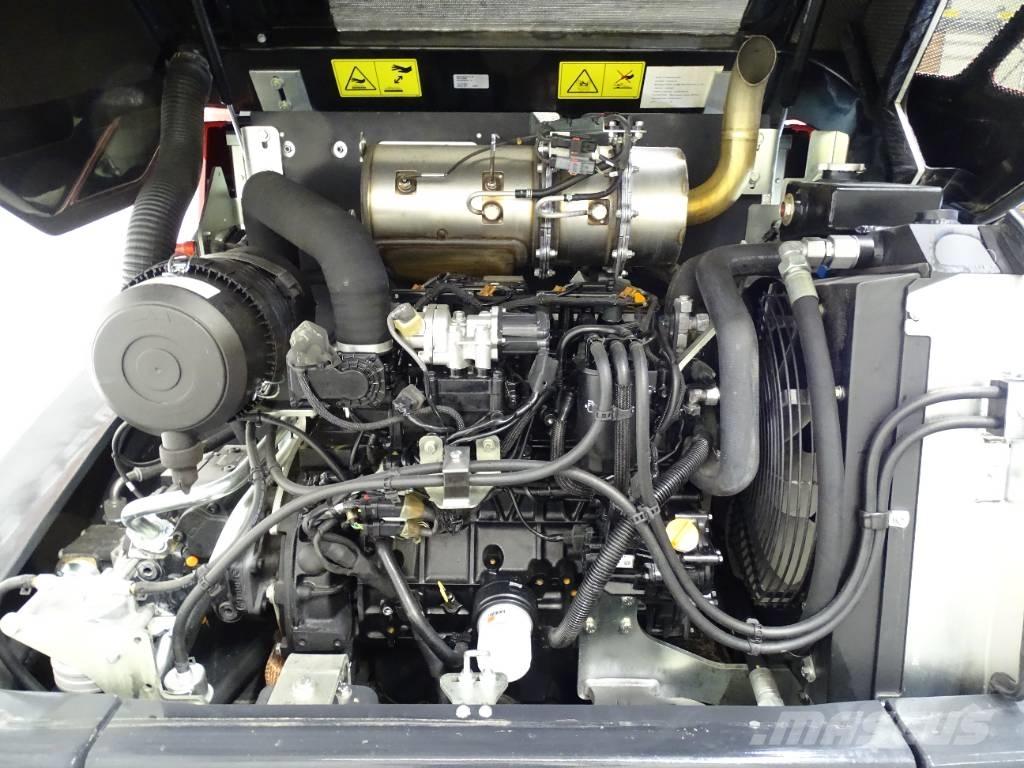 Yanmar V80-5 Фронтальні навантажувачі