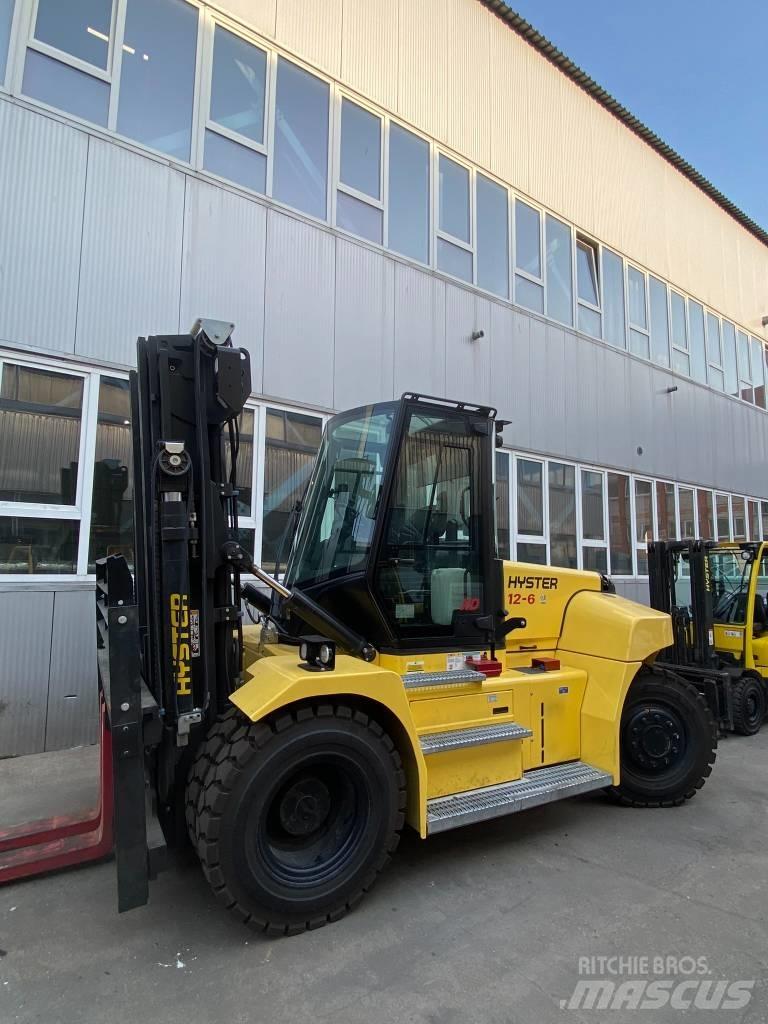 Hyster H12XD6 Дизельні навантажувачі
