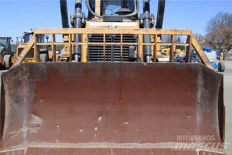 CAT D6R2 Гусеничні бульдозери