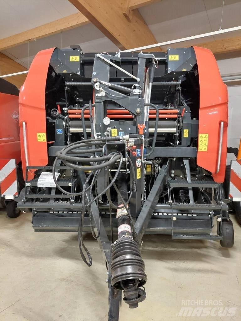 Kuhn VBP 3165 OC 23 Рулонні прес-підбирачі