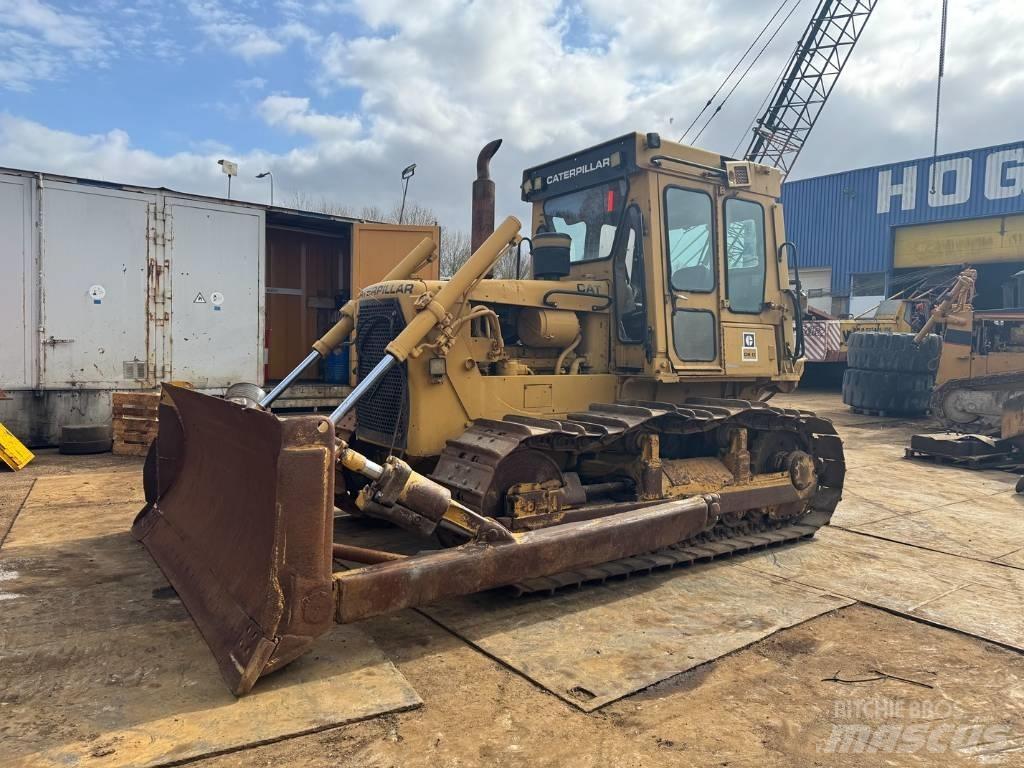 CAT D 6 D Гусеничні бульдозери