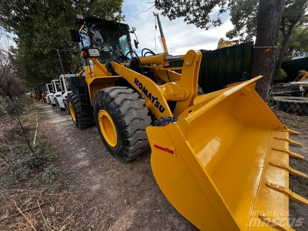 Komatsu WA 380-3 Фронтальні навантажувачі