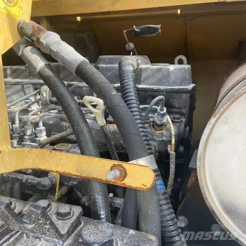 CAT 308C Середні екскаватори 7т. - 12т.