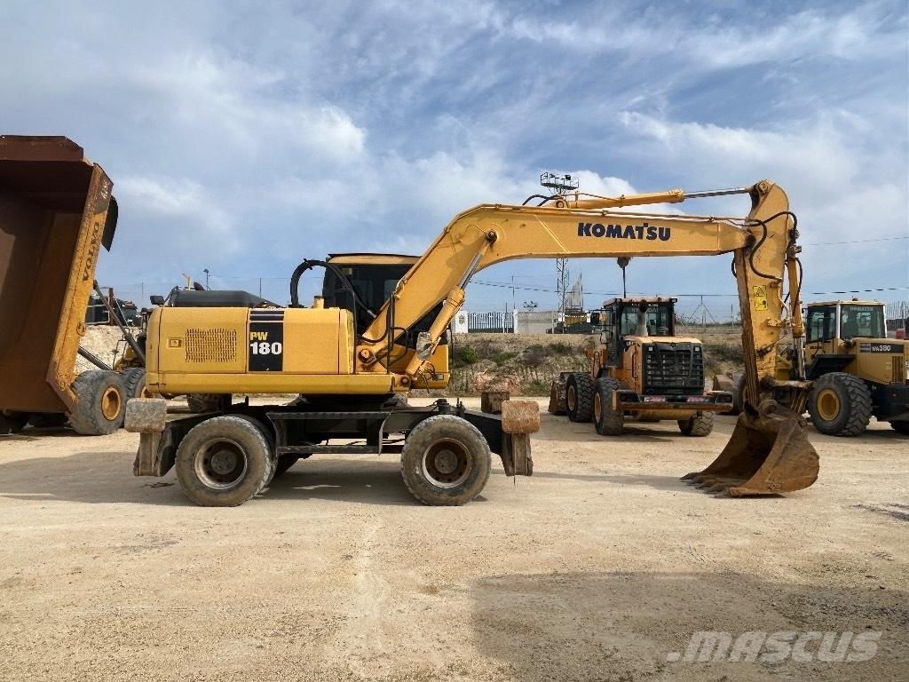 Komatsu PW 180 Колісні екскаватори