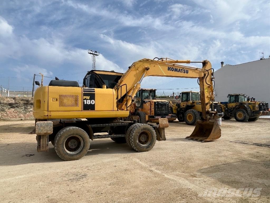 Komatsu PW 180 Колісні екскаватори