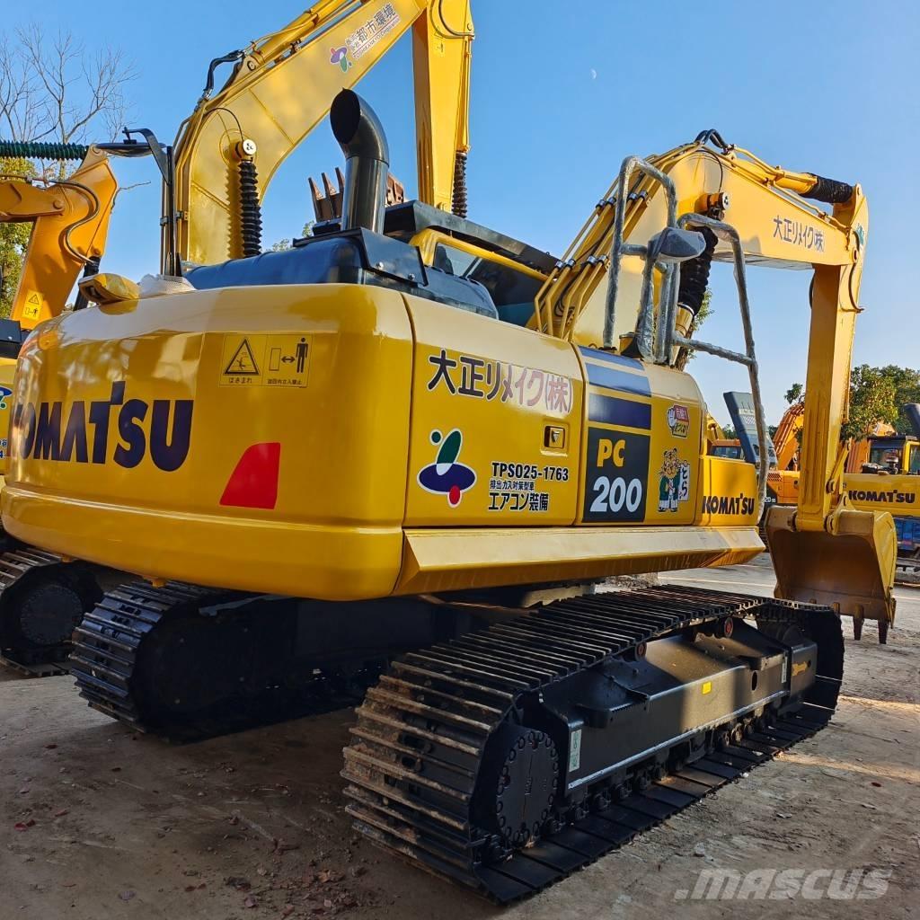 Komatsu PC 200-8 Гусеничні екскаватори