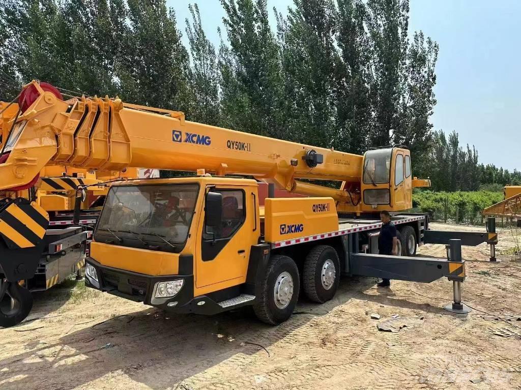 XCMG 50 автокрани