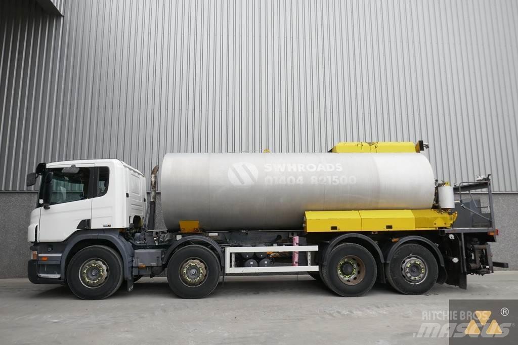 Scania P380 8x2 Вантажівки / спеціальні