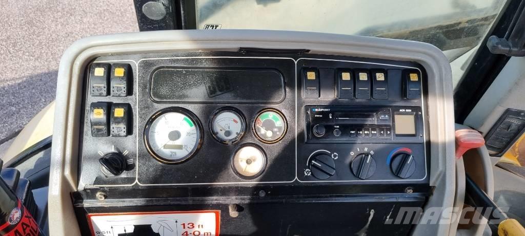 JCB 4 CX Екскаватори-навантажувачі