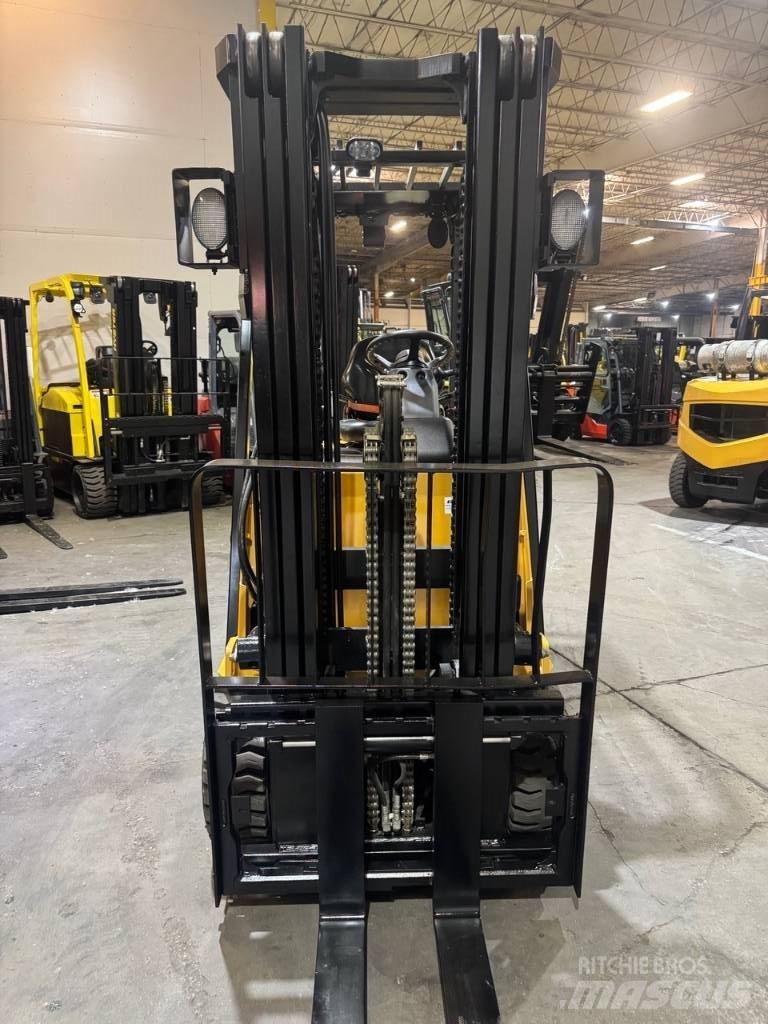 CAT EC30N2 Електронавантажувачі
