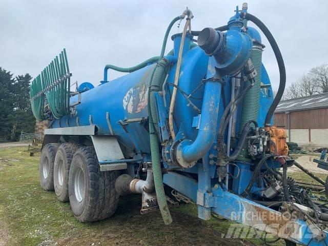 DOME OXY 22000 Цистерни для перевезення суспензій