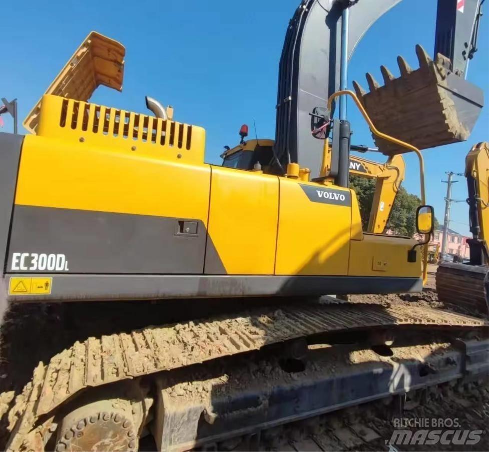 Volvo EC 300 D L Гусеничні екскаватори