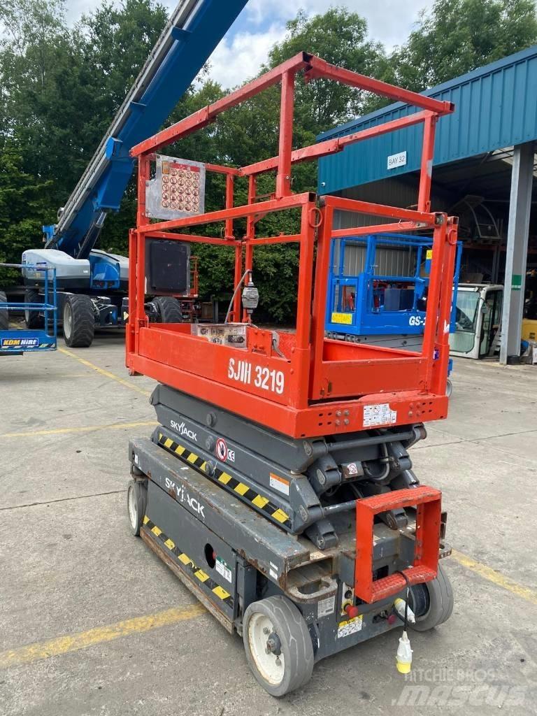 SkyJack SJ 3219 Підйомники-ножиці