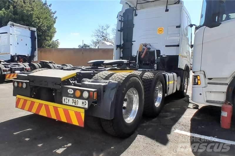 Volvo FH 440 Вантажівки / спеціальні