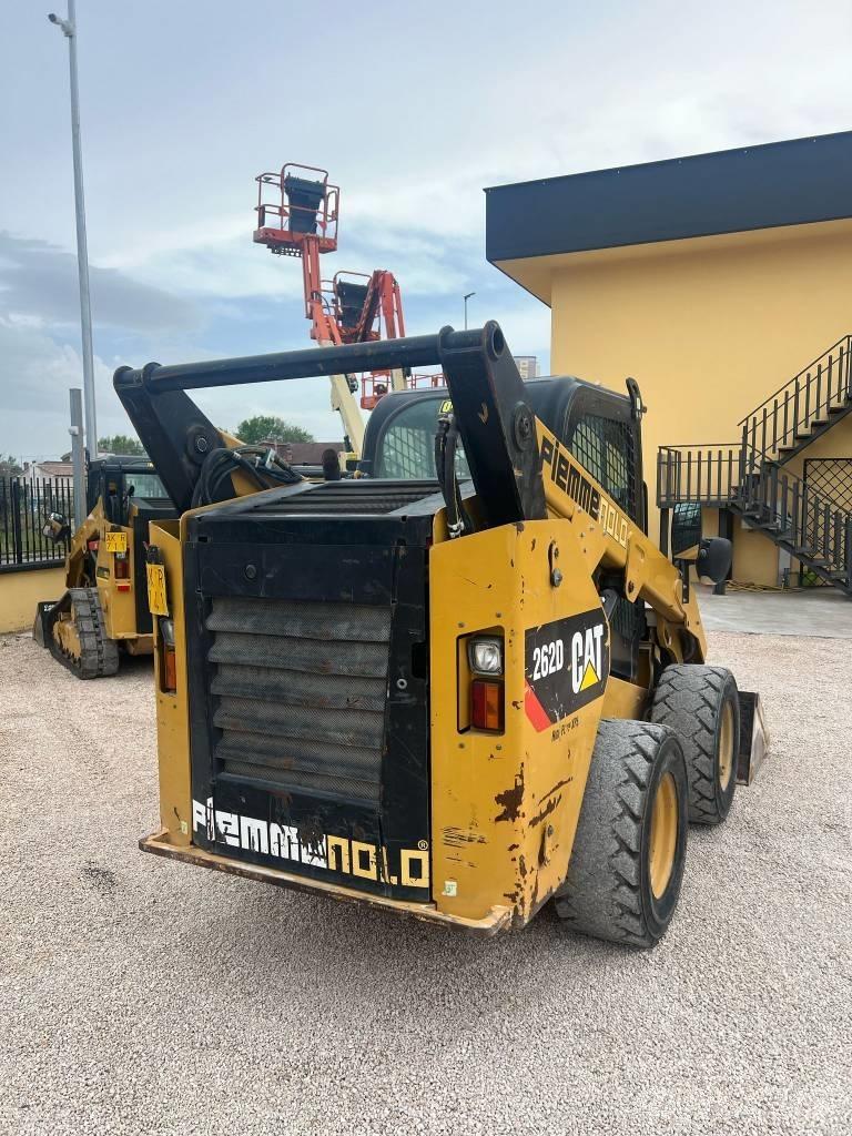 CAT 262 D Міні-навантажувачі