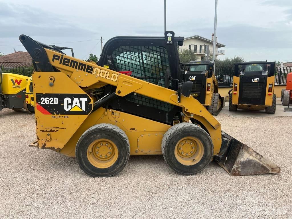 CAT 262 D Міні-навантажувачі